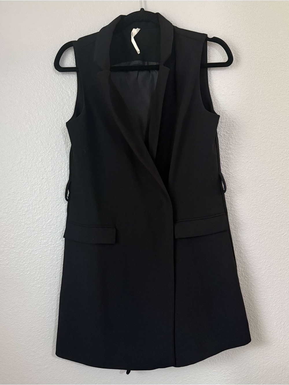 Anthropologie Black Longline Vest Sleeveless Open Collared Pockets Lined XS/P